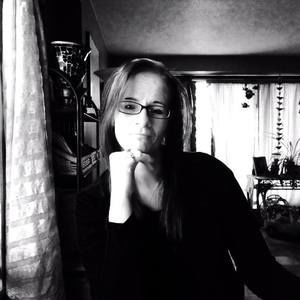 Meet your Posher, Dena